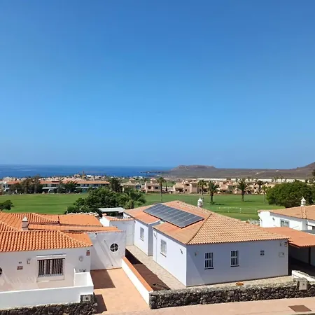 וילה Amarilla Golf Family