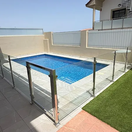 Private Luxury Villa With Pool Near Golf Course & Marina * سان ميغيل ذي أبونا