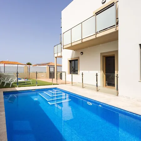Villa Private Luxury With Pool Near Golf Course & Marina