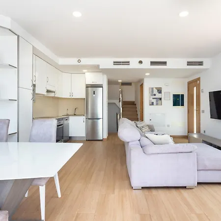 Private Luxury With Pool Near Golf Course & Marina