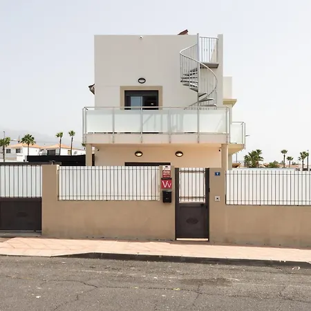 Villa Private Luxury With Pool Near Golf Course & Marina San Miguel de Abona