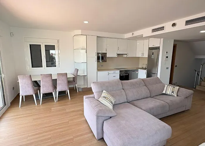 Villa Amarilla Golf Family