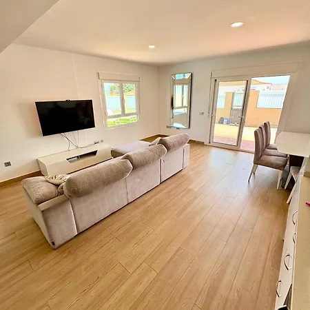 Amarilla Golf Family San Miguel de Abona