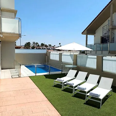 Villa Amarilla Golf Family *